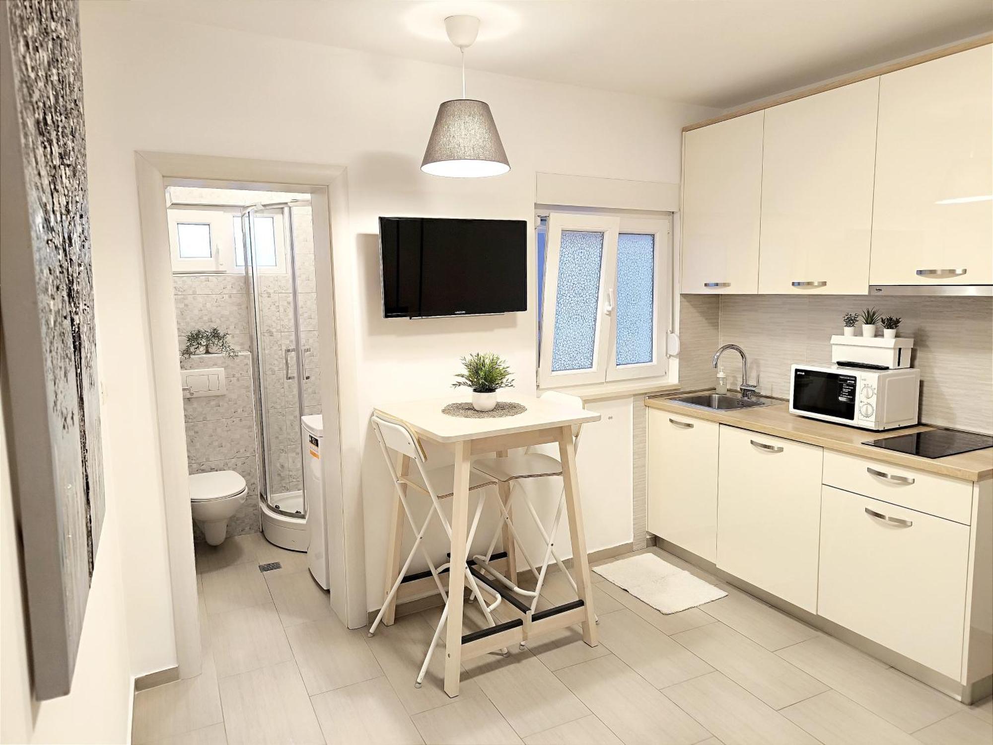 Central Apartment & Room Niko سبليت المظهر الخارجي الصورة