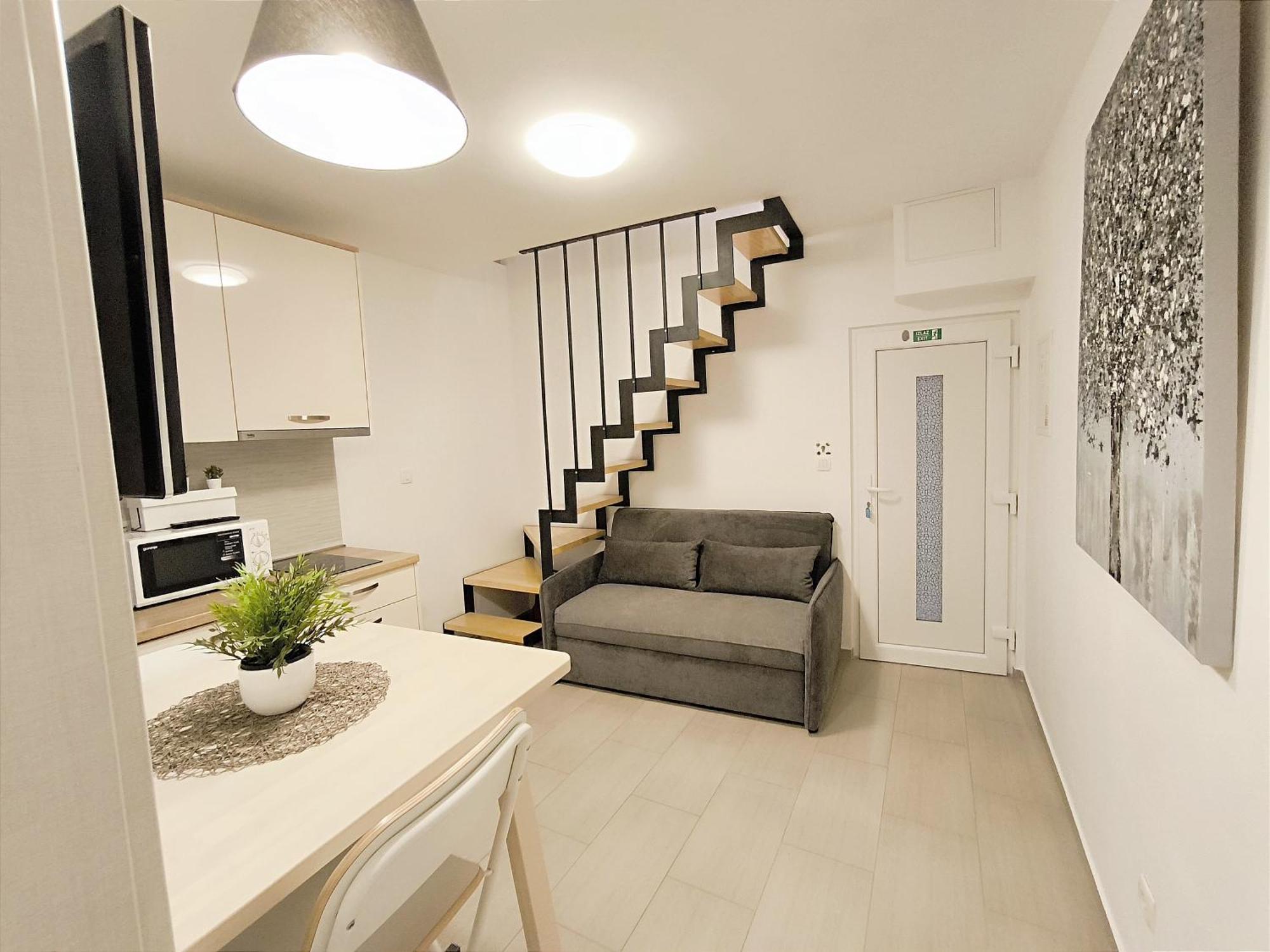 Central Apartment & Room Niko سبليت المظهر الخارجي الصورة