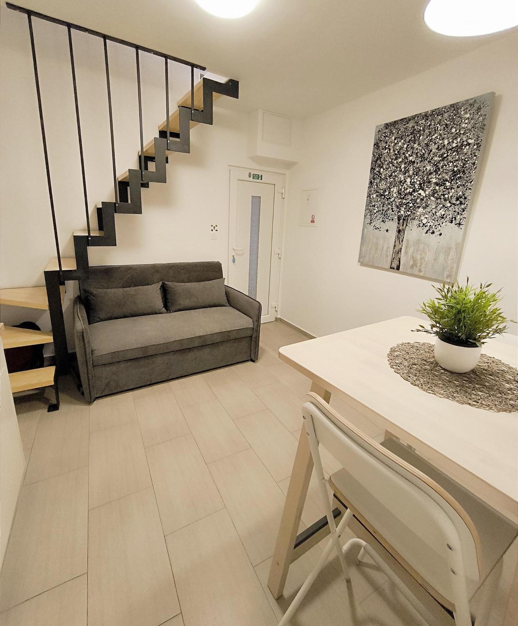 Central Apartment & Room Niko سبليت المظهر الخارجي الصورة